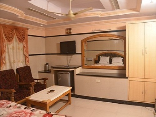 A/C DOUBLE SUITE ROOM